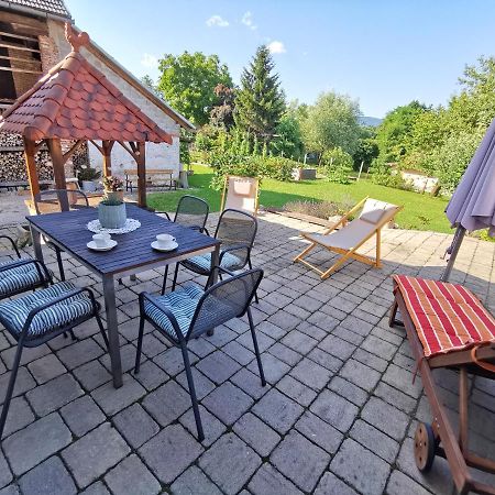 Charming Village House With Patio And Garden Slovenske Konjice エクステリア 写真