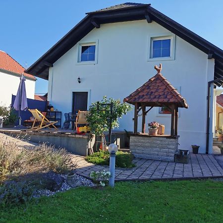 Charming Village House With Patio And Garden Slovenske Konjice エクステリア 写真