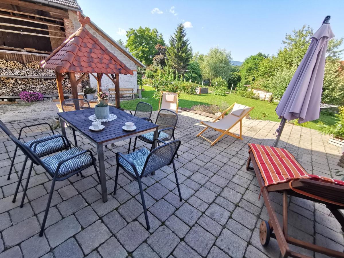 Charming Village House With Patio And Garden Slovenske Konjice エクステリア 写真